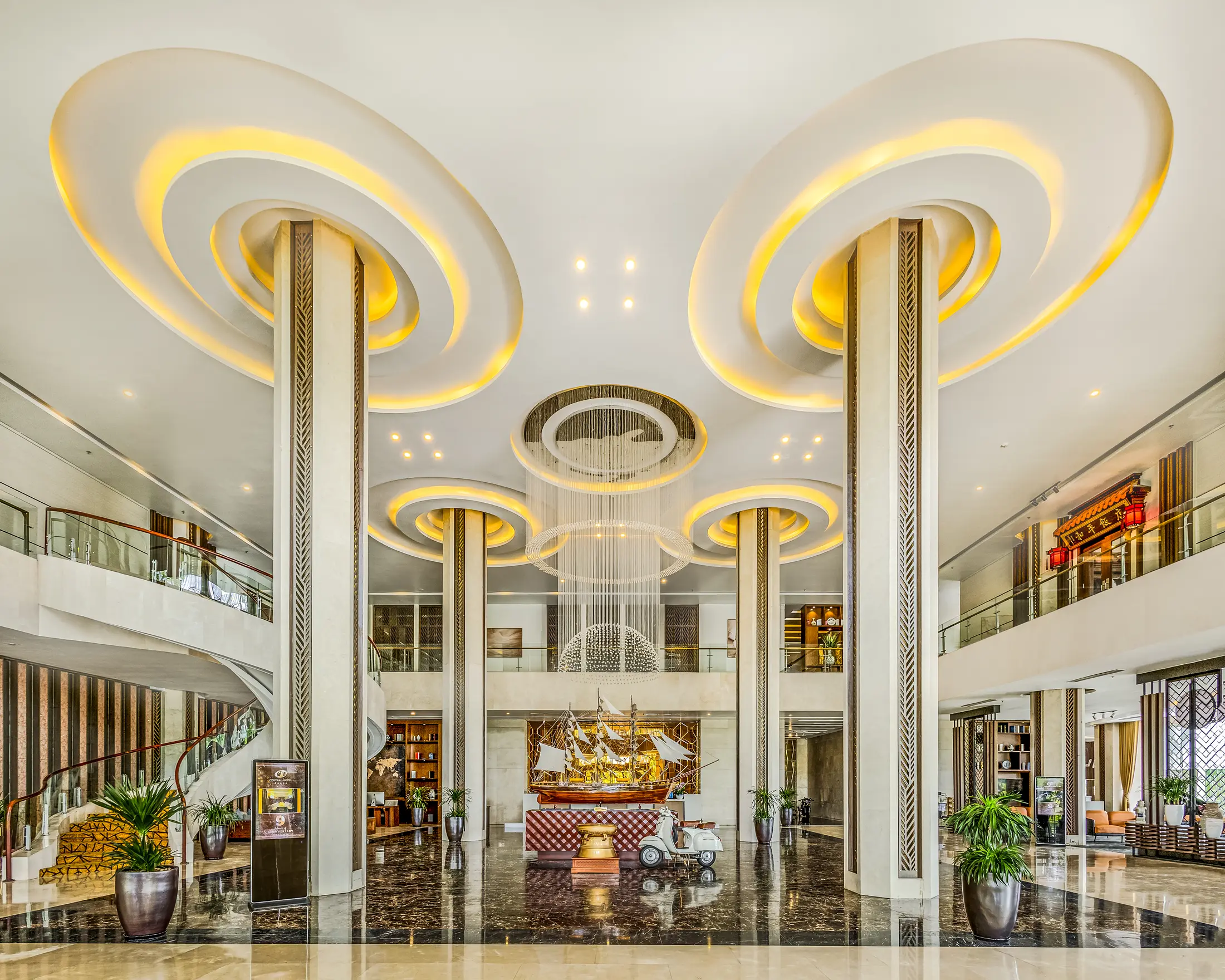 Sảnh chính Central Hotel